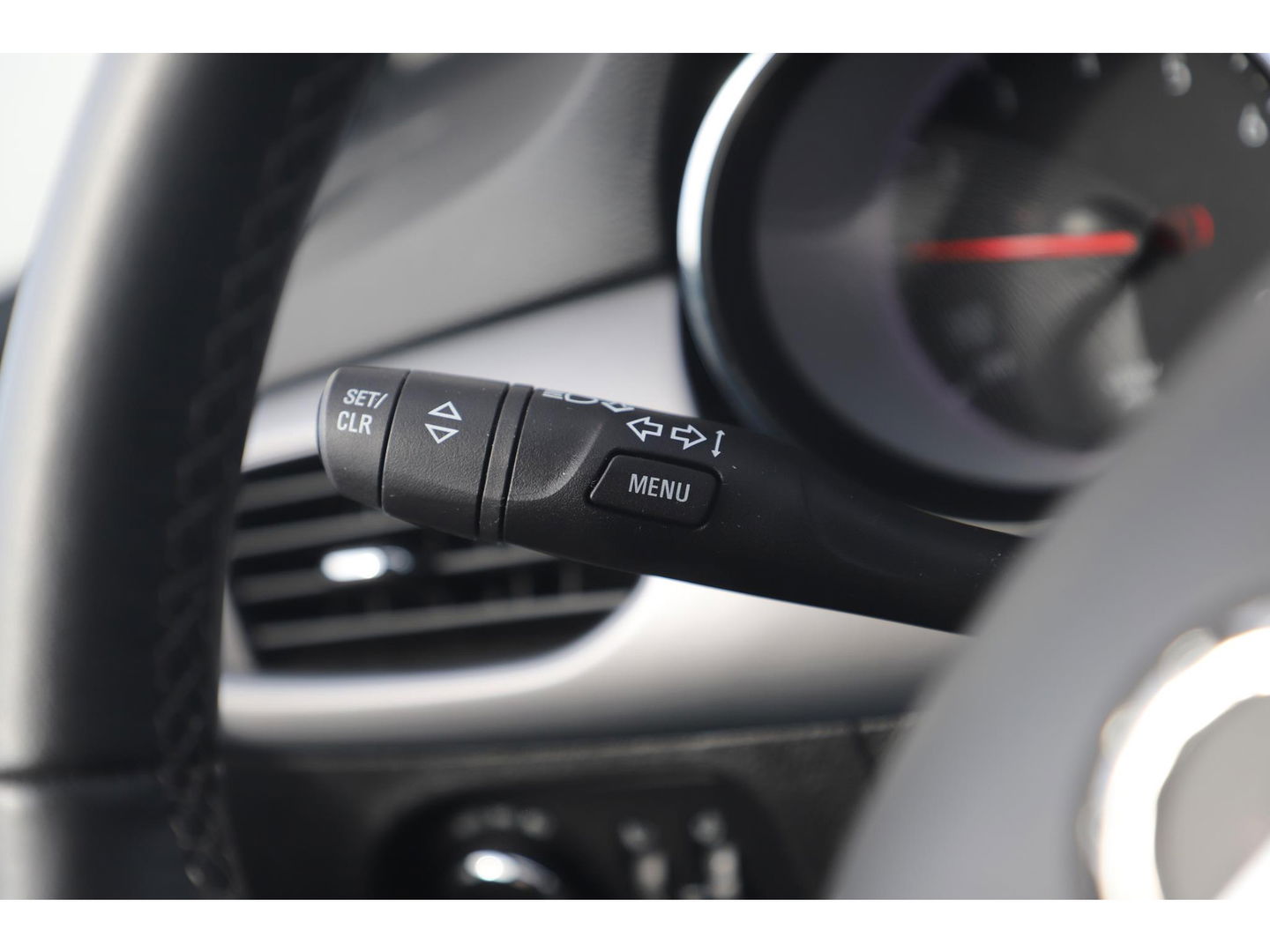 Opel Astra 1.0 Online Edition Navigatie Airco Cruise PDC Bluetooth Carplay