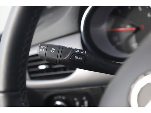Opel Astra 1.0 Online Edition Navigatie Airco Cruise PDC Bluetooth Carplay