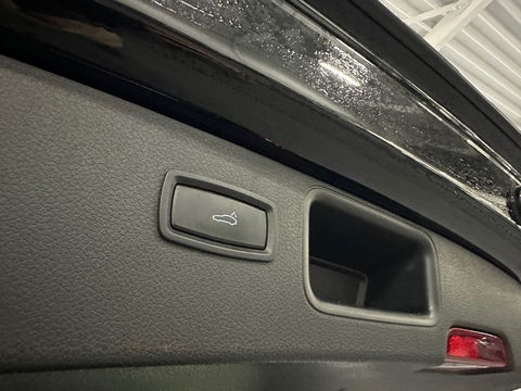 Porsche Macan 2.0 252PK Panorama|ACC|Trekhaak|21”|Alcantara