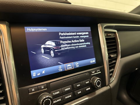 Porsche Macan 2.0 252PK Panorama|ACC|Trekhaak|21”|Alcantara