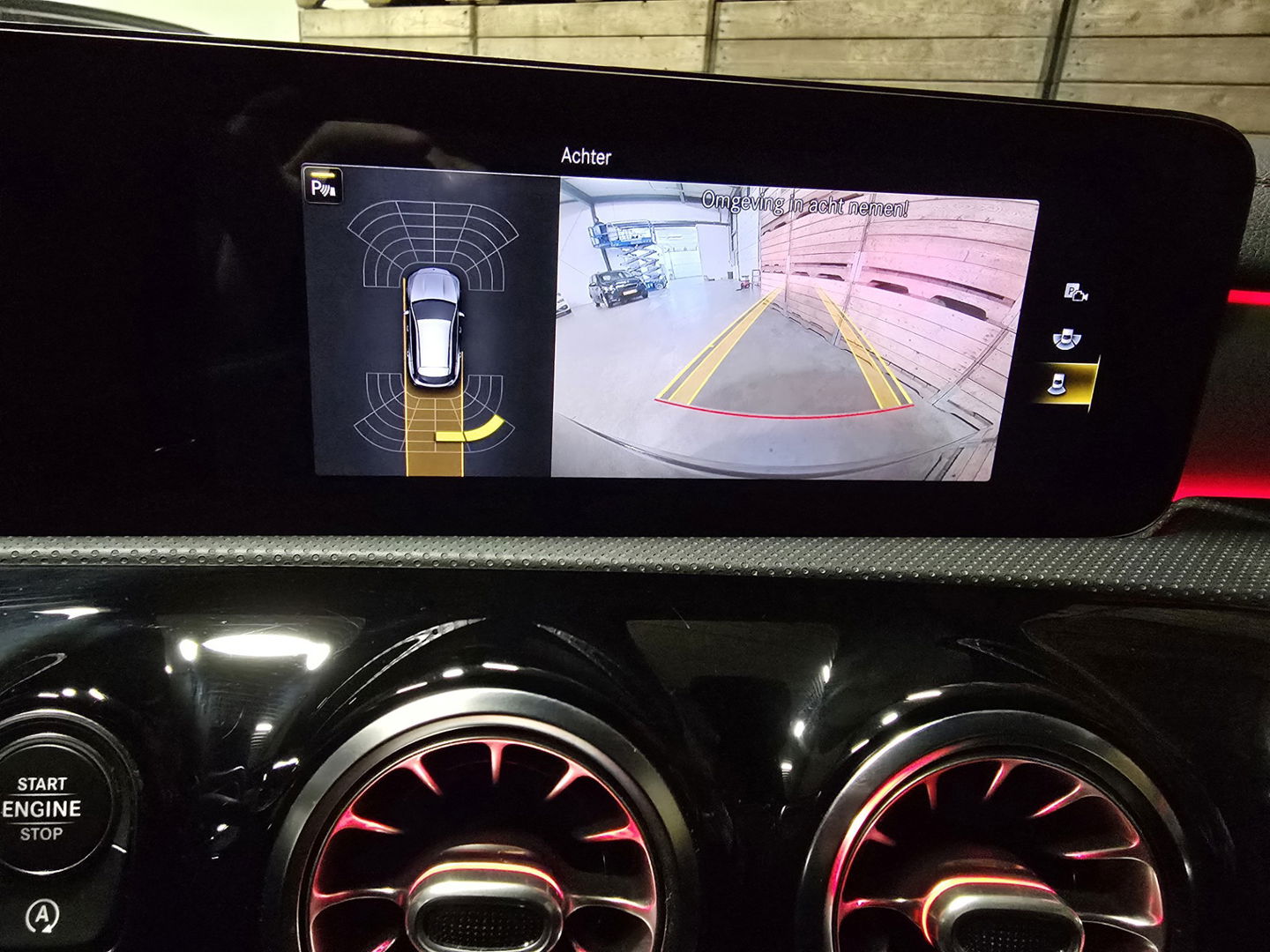 Mercedes-Benz CLA-Klasse Shooting Brake 200 Business Solution AMG Pano LED Camera Sfeer Memory LM