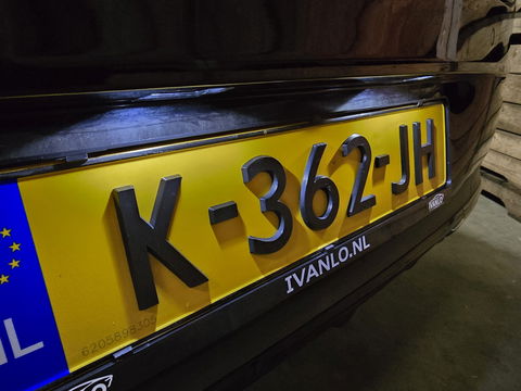 Mercedes-Benz CLA-Klasse Shooting Brake 200 Business Solution AMG Pano LED Camera Sfeer Memory LM