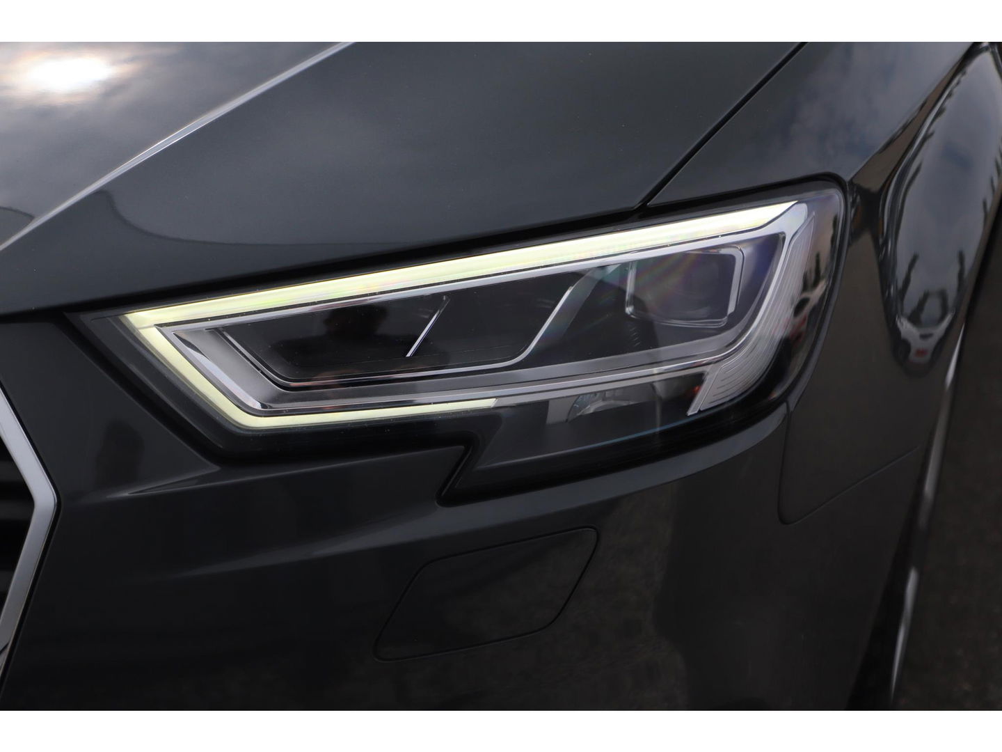 Audi A3 Sportback 30 TFSI Sport Lease Edition S-Tronic Automaat Full LED Navigatie Sportstoelen Clima Cruise Bluetooth PDC LMV