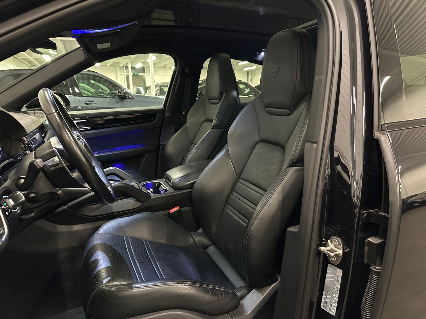 Porsche Cayenne Coupé 3.0 E-Hybrid Pano|Sportdesign|BOSE|360