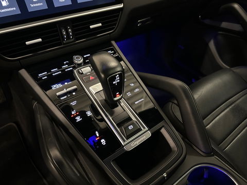 Porsche Cayenne Coupé 3.0 E-Hybrid Pano|Sportdesign|BOSE|360
