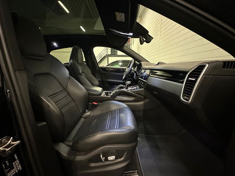 Porsche Cayenne Coupé 3.0 E-Hybrid Pano|Sportdesign|BOSE|360