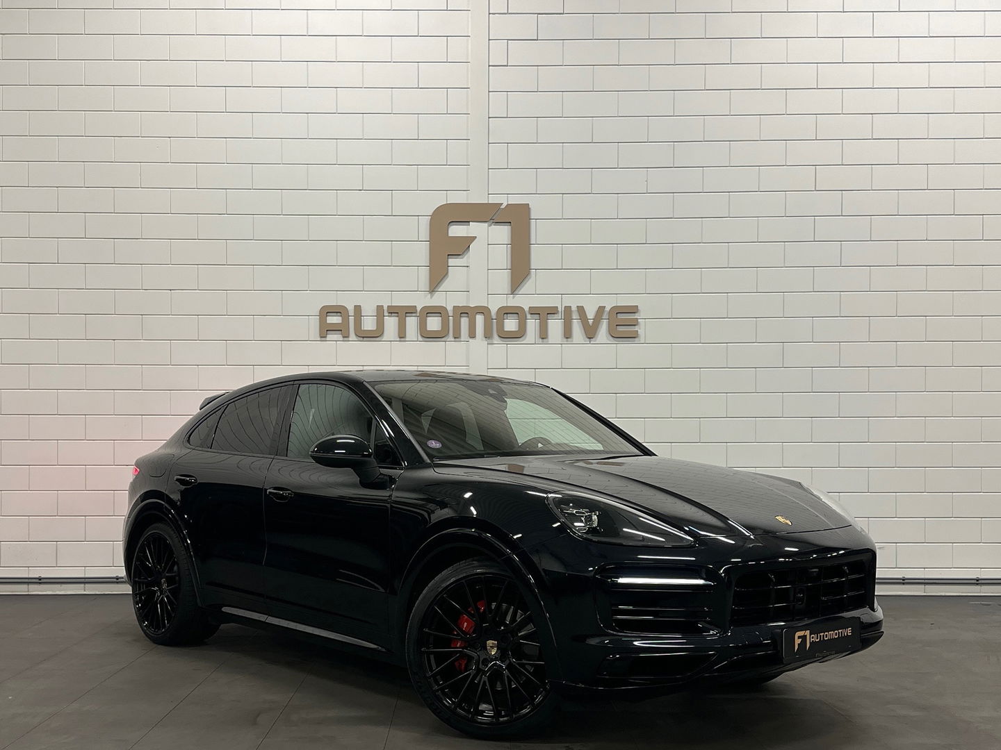 Porsche Cayenne Coupé 3.0 E-Hybrid Pano|Sportdesign|BOSE|360