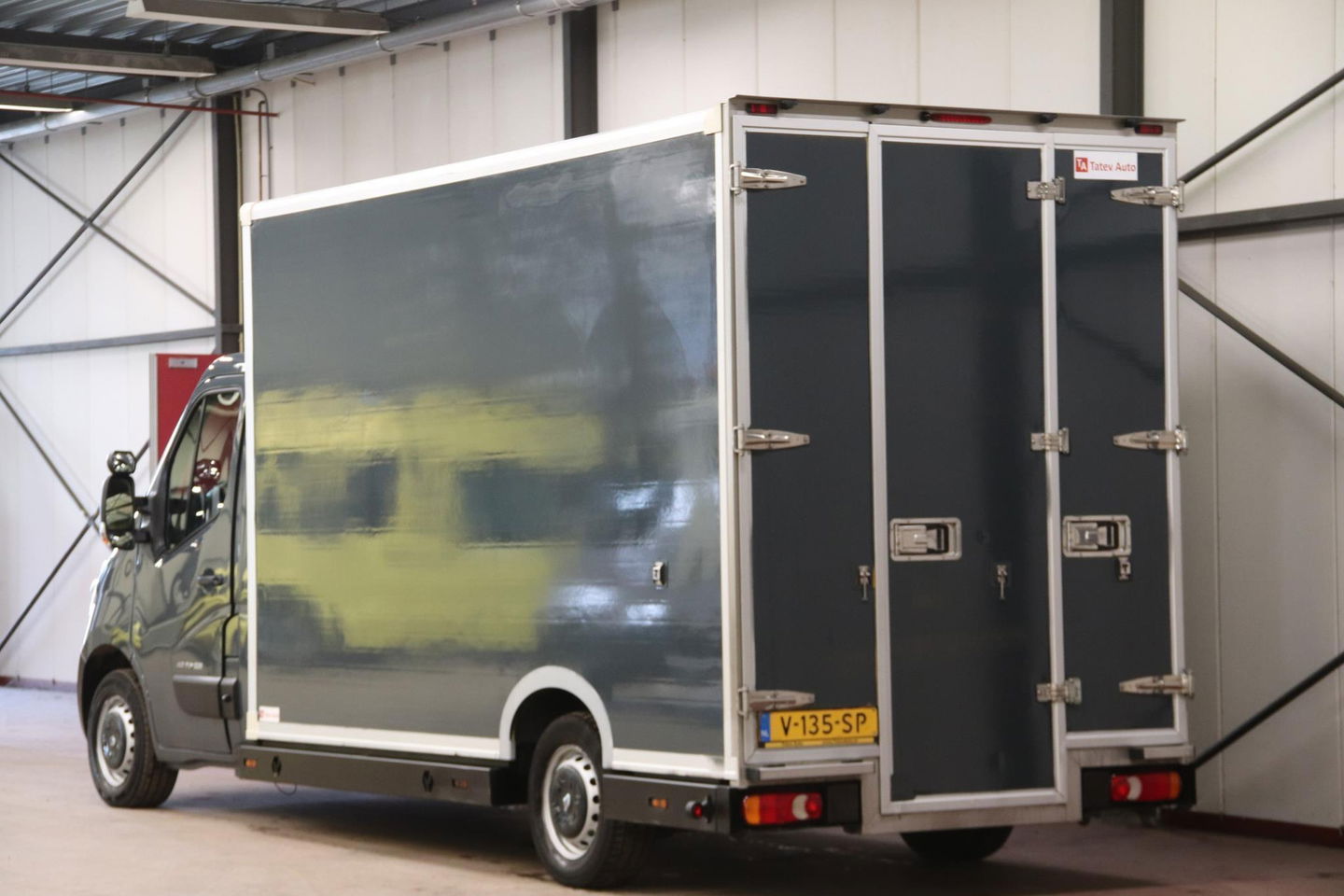 Renault Master 170PK AUTOMAAT LOWLINER VERKOOPWAGEN PAARDENWAGEN