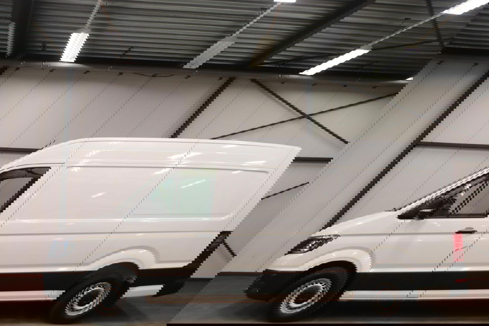Volkswagen Crafter 35 2.0 TDI 140PK L3H3 (oude L2H2) EURO 6