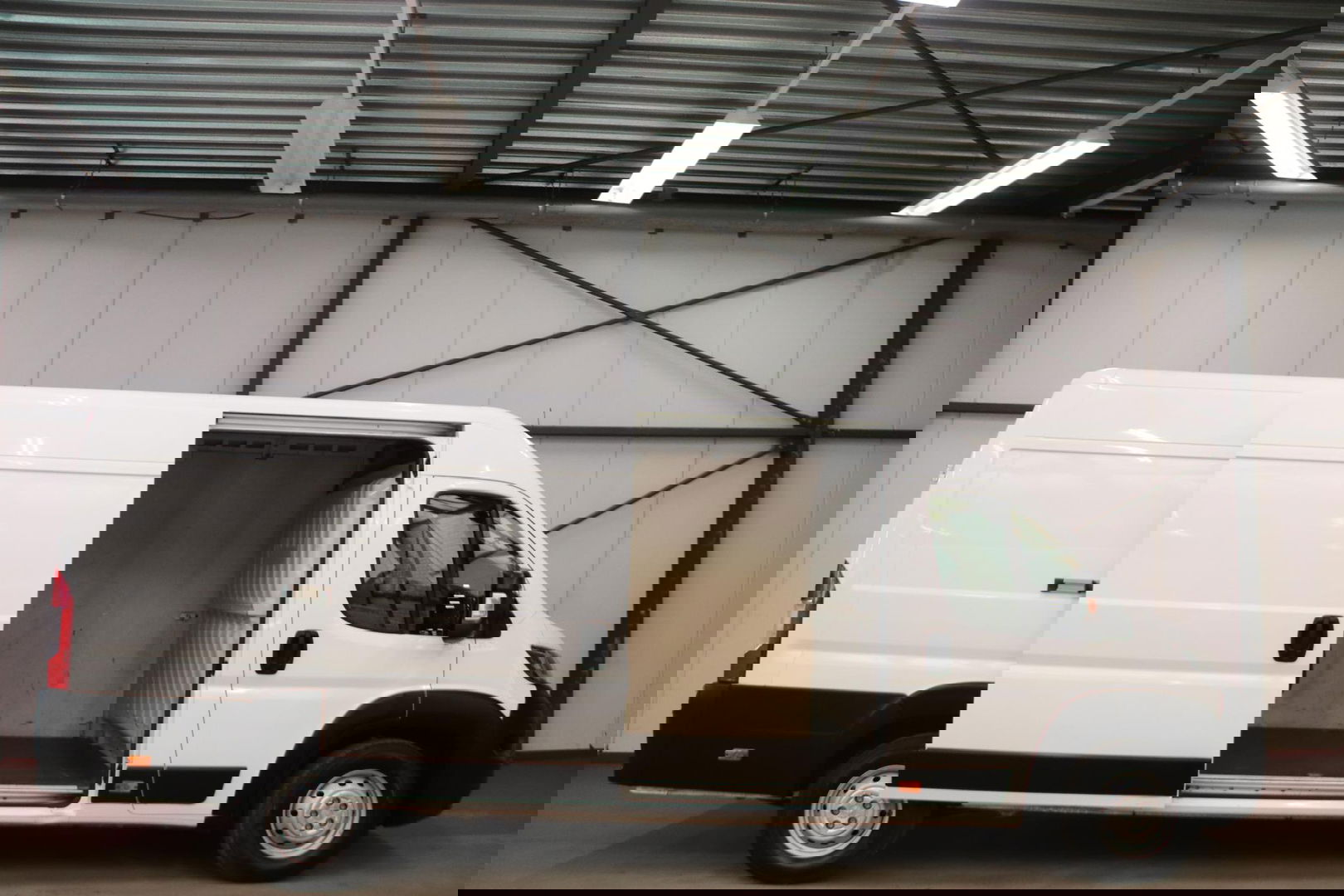 Peugeot Boxer 2.2 BlueHDi L4H2 AIRCO CRUISE CONTOL EURO 6
