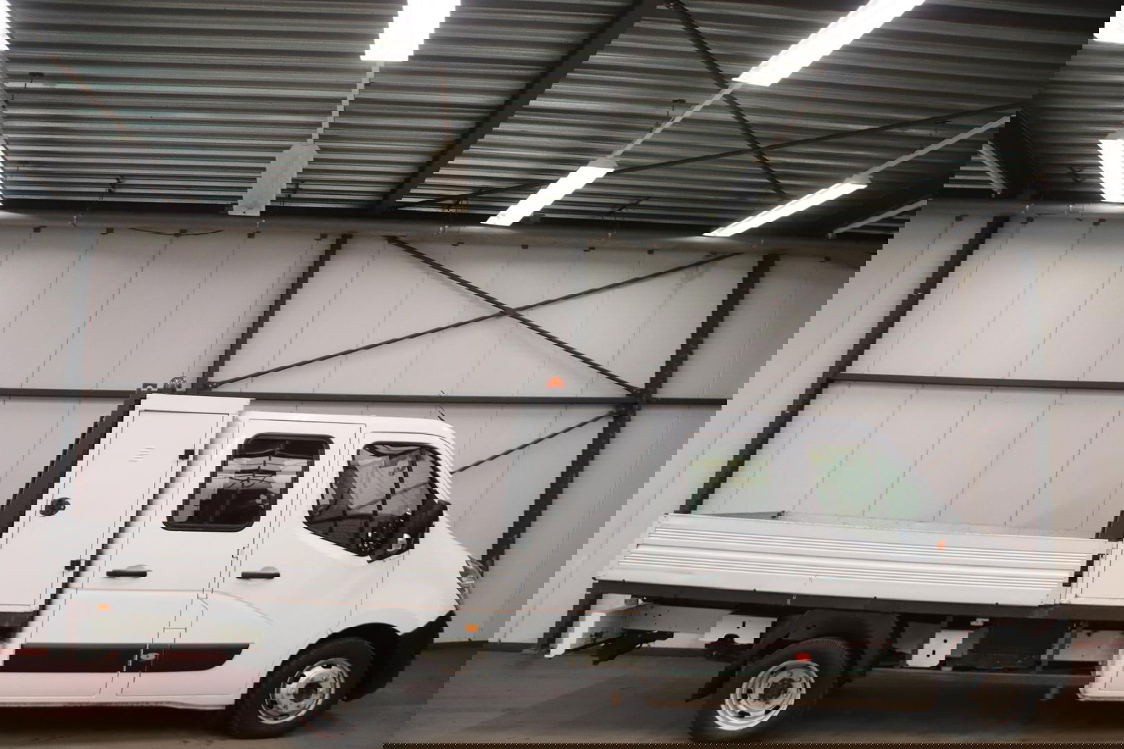 Renault Master 2.3 dCi DC DUBBEL CABINE OPEN LAADBAK