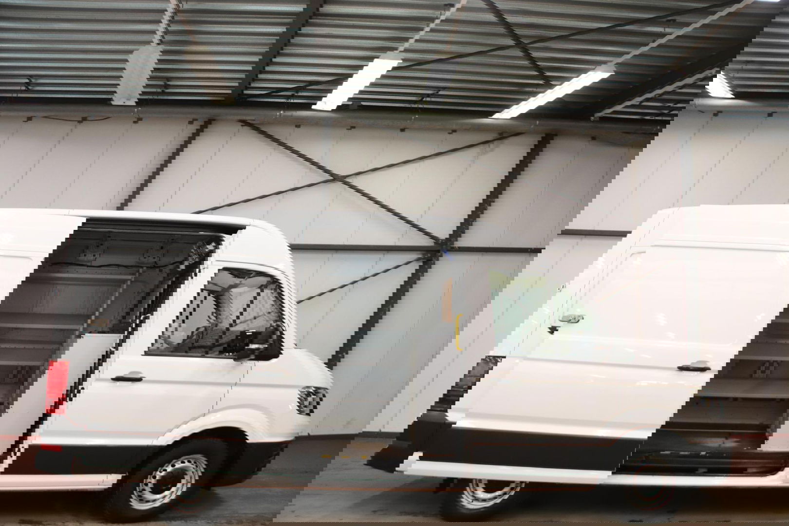 Volkswagen Crafter 35 2.0 TDI 140PK L3H3 (oude L2H2) EURO 6