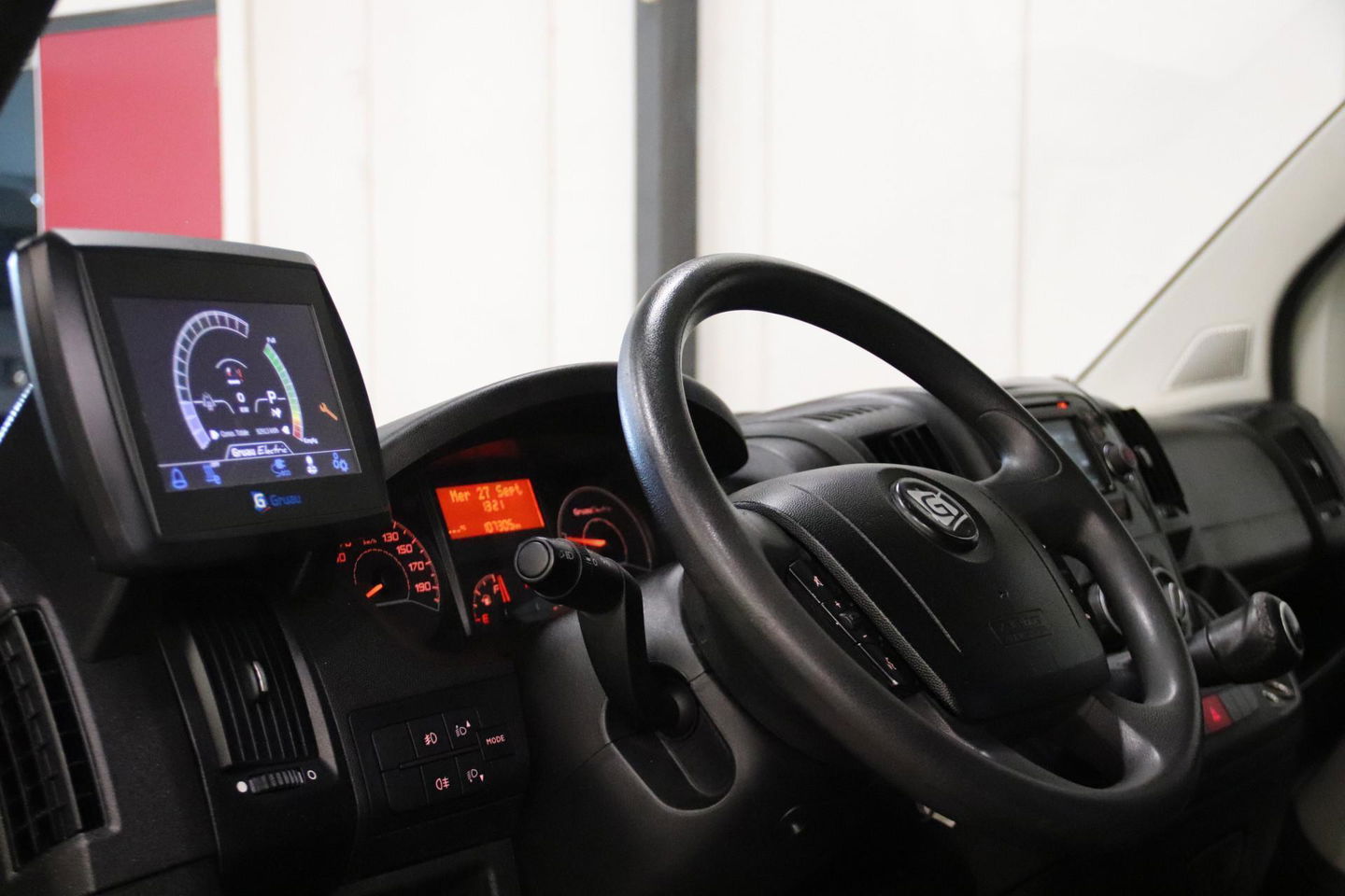 Fiat E-Ducato Gruau Electron II 58 kWh FULL ELECTRIC ELEKTRISCH E BAKWAGEN MEUBELBAK MET LAADKLEP