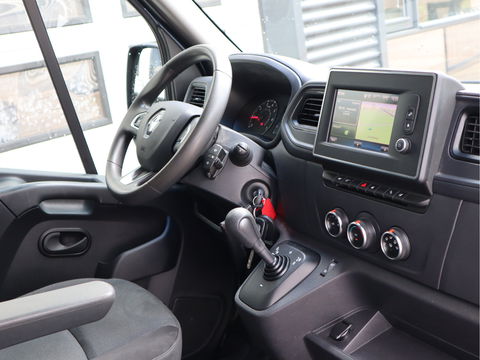 Renault Master T35 2.3 dCi 150pk Euro 6 Automaat L2H2 Imperiaal - Navi - Airco