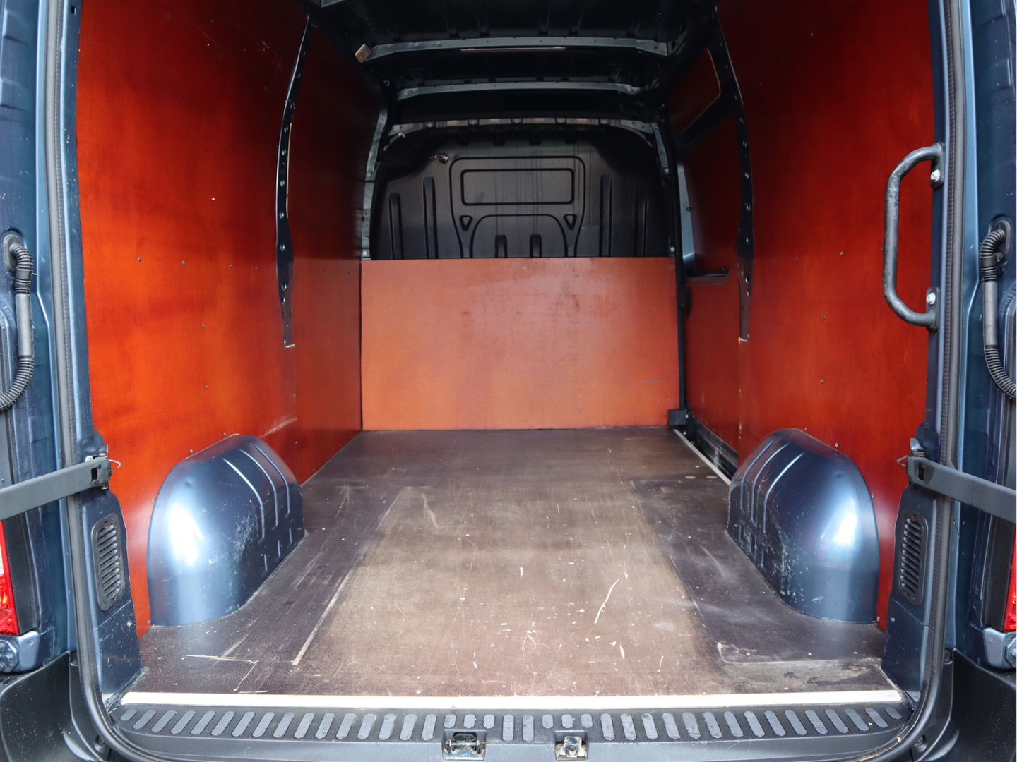 Renault Master T35 2.3 dCi 150pk Euro 6 Automaat L2H2 Imperiaal - Navi - Airco
