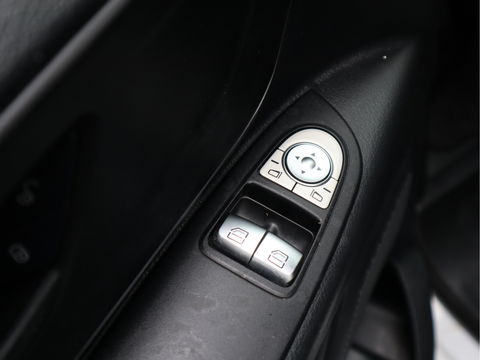 Mercedes-Benz Vito 114 CDI Automaat Euro 6 Lang L2 - Apple Carplay - Trekhaak - Navi - Cruise