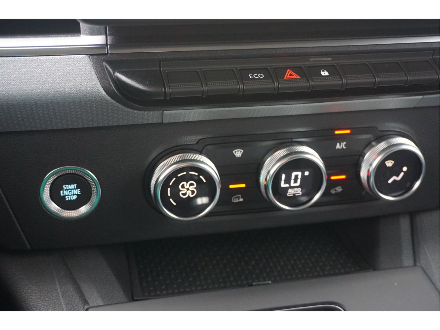 Nissan Townstar N-Connecta L1 45 kWh Automaat 5 Jaar garantie! NR. 100