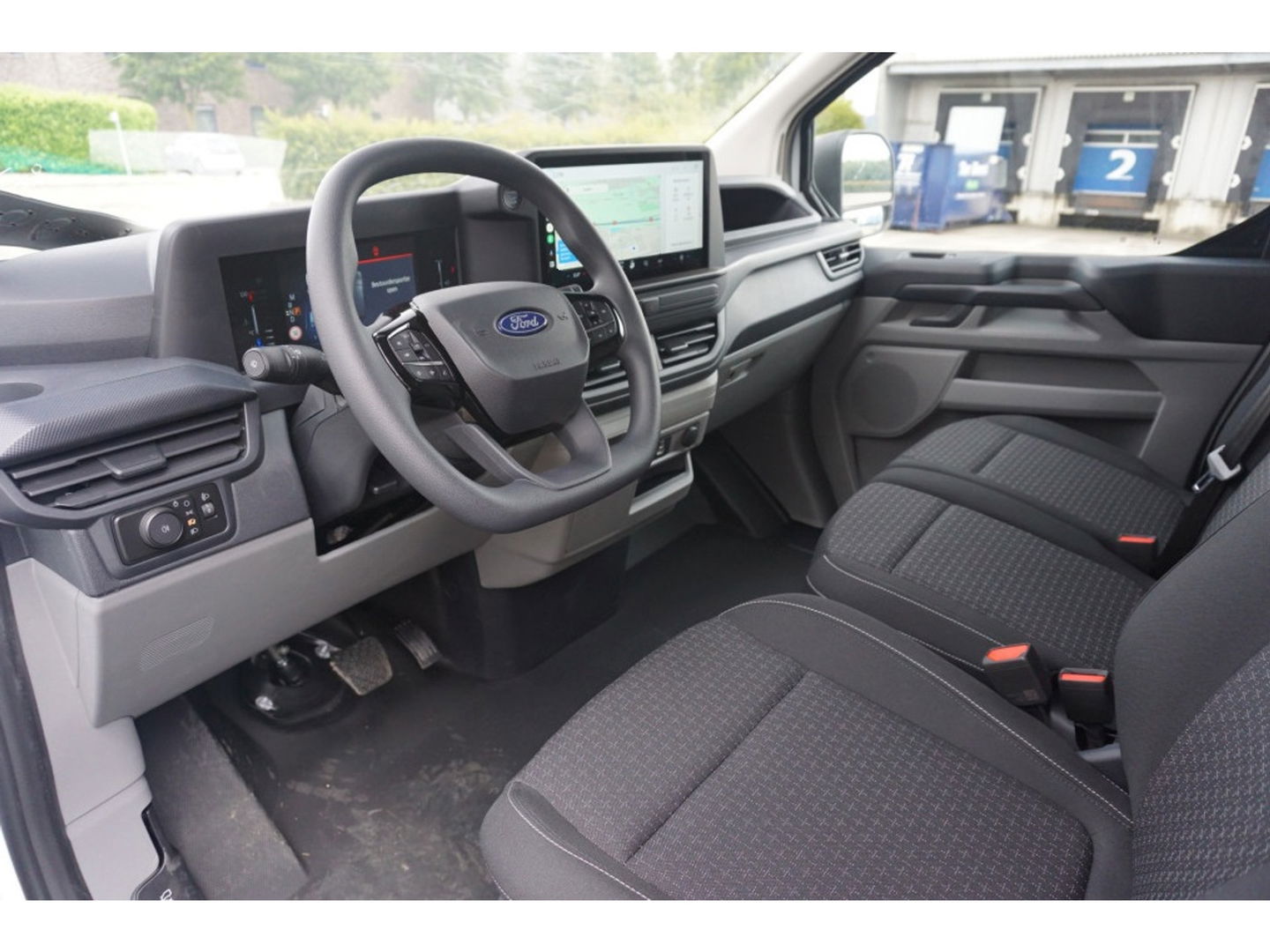 Ford Transit Custom 320L 136PK Trend AUT BPM VRIJ!! 13" Sync Apple CP/ Android A. Camera!! NR. 945