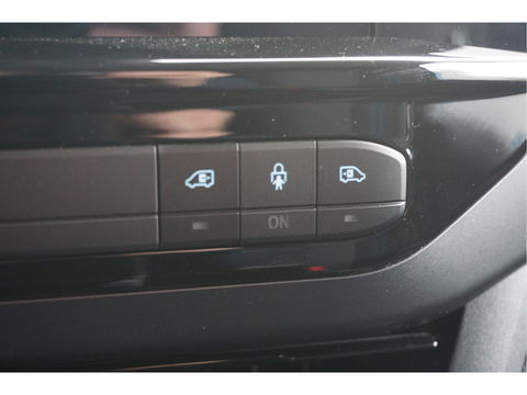 Ford Transit Custom 320L 170PK DC Sport AUT AWD BPM VRIJ!! Navi, ACC, Trekhaak, 360° Cam, 17" LM, 2x Schuifdeur!! NR. 953