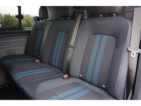 Ford Transit Custom 320L 170PK DC Sport AUT AWD BPM VRIJ!! Navi, ACC, Trekhaak, 360° Cam, 17" LM, 2x Schuifdeur!! NR. 953