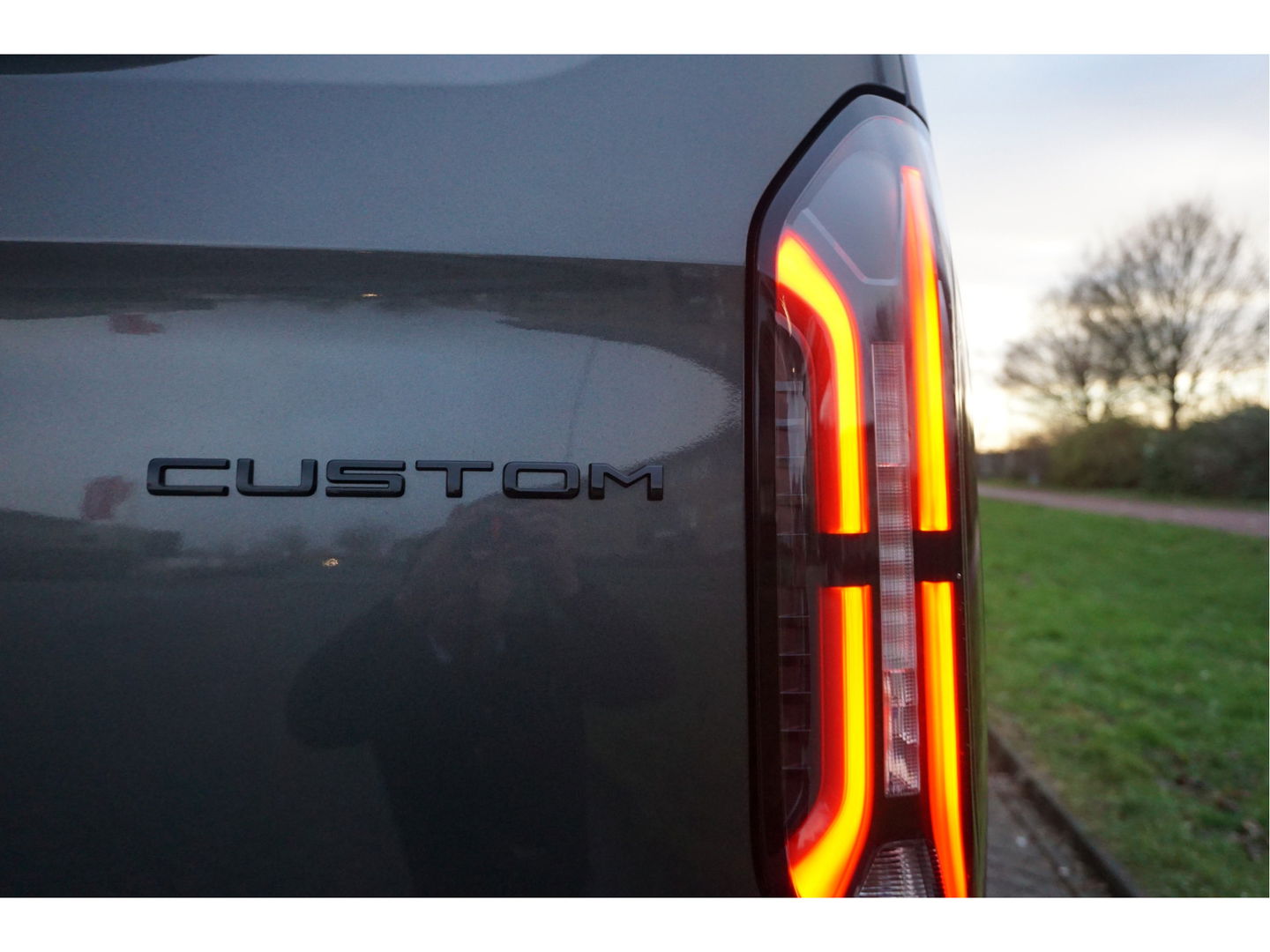 Ford Transit Custom 320L 170PK DC Sport AUT AWD BPM VRIJ!! Navi, ACC, Trekhaak, 360° Cam, 17" LM, 2x Schuifdeur!! NR. 953