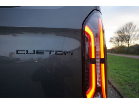 Ford Transit Custom 320L 170PK DC Sport AUT AWD BPM VRIJ!! Navi, ACC, Trekhaak, 360° Cam, 17" LM, 2x Schuifdeur!! NR. 953
