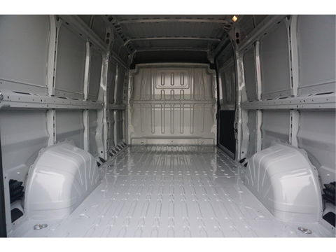 Fiat Ducato Maxi 35 2.2 180PK L3H2 Automaat BPM VRIJ!! Clima, Navi, LED, Cam, ACC, Gev. Stoel, Trekhaak, 270° Deur NR. 982