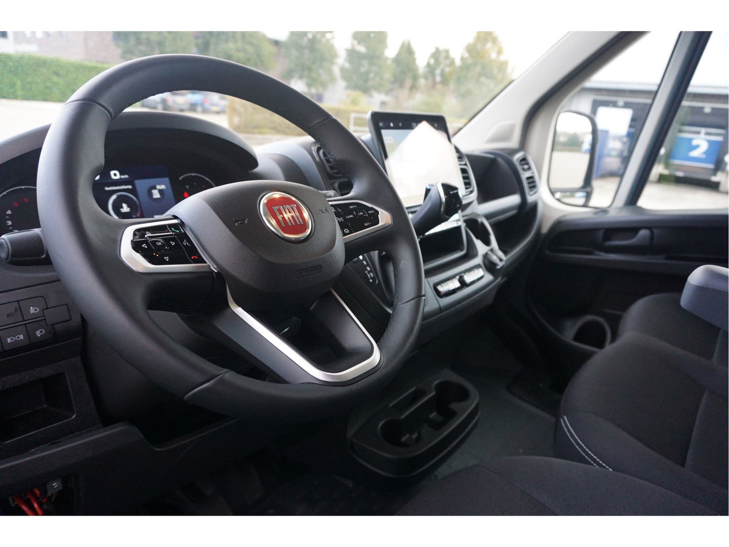 Fiat Ducato Maxi 35 2.2 180PK L3H2 Automaat BPM VRIJ!! Clima, Navi, LED, Cam, ACC, Gev. Stoel, Trekhaak, 270° Deur NR. 982