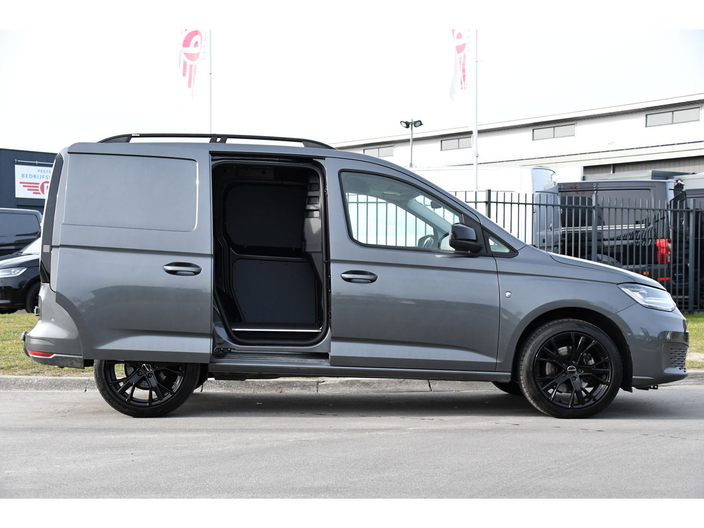 Volkswagen Caddy Cargo 2.0 TDI Exclusive PB Edition Virtual, Adaptieve Cruise, Camera, Automaat, LED, 122PK, Trekhaak, UNIEK!