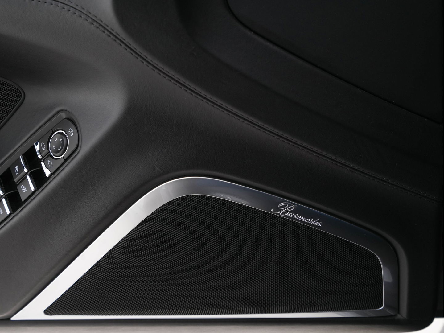 Porsche Panamera 4.8 Turbo S AWD Aut. *TECHART-TUNING | CERAMIC-BRAKES | PANO | SPORT-CHRONO-PACK | FULL-LEATHER | BURMESTER-SOUND | XENON | MEMORY-PACK | SPORT-SEATS | CARBON-INTERIOR | CAMERA | AIR-SUSPENSION | NAVI-FULLMA