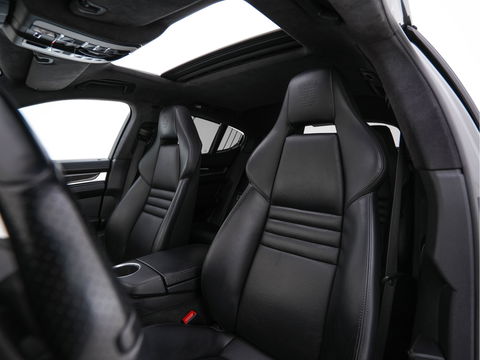 Porsche Panamera 4.8 Turbo S AWD Aut. *TECHART-TUNING | CERAMIC-BRAKES | PANO | SPORT-CHRONO-PACK | FULL-LEATHER | BURMESTER-SOUND | XENON | MEMORY-PACK | SPORT-SEATS | CARBON-INTERIOR | CAMERA | AIR-SUSPENSION | NAVI-FULLMA