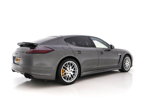 Porsche Panamera 4.8 Turbo S AWD Aut. *TECHART-TUNING | CERAMIC-BRAKES | PANO | SPORT-CHRONO-PACK | FULL-LEATHER | BURMESTER-SOUND | XENON | MEMORY-PACK | SPORT-SEATS | CARBON-INTERIOR | CAMERA | AIR-SUSPENSION | NAVI-FULLMA