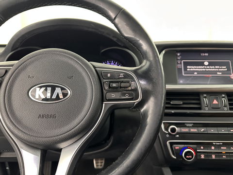 Kia Optima Sportswagon 1.7 CRDi DynamicLine *PANO | FULL-LEATHER | HARMAN/KARDON-AUDIO | NAVI-FULLMAP | CAMERA | KEYLESS | COMFORT-SEATS | MEMORY-PACK | ECC | HEATED-SEATS | LANE-ASSIST | PDC | CRUISE | 17''ALU*