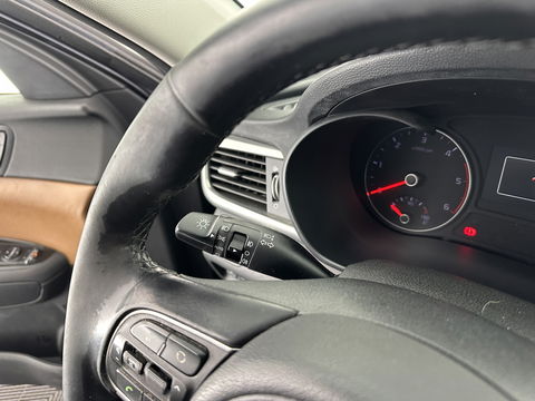 Kia Optima Sportswagon 1.7 CRDi DynamicLine *PANO | FULL-LEATHER | HARMAN/KARDON-AUDIO | NAVI-FULLMAP | CAMERA | KEYLESS | COMFORT-SEATS | MEMORY-PACK | ECC | HEATED-SEATS | LANE-ASSIST | PDC | CRUISE | 17''ALU*
