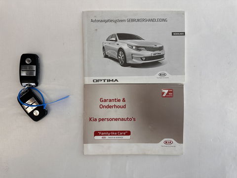 Kia Optima Sportswagon 1.7 CRDi DynamicLine *PANO | FULL-LEATHER | HARMAN/KARDON-AUDIO | NAVI-FULLMAP | CAMERA | KEYLESS | COMFORT-SEATS | MEMORY-PACK | ECC | HEATED-SEATS | LANE-ASSIST | PDC | CRUISE | 17''ALU*