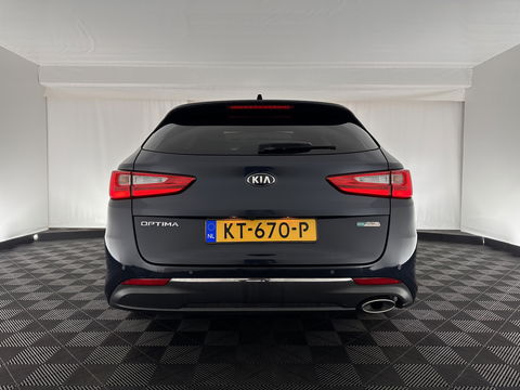 Kia Optima Sportswagon 1.7 CRDi DynamicLine *PANO | FULL-LEATHER | HARMAN/KARDON-AUDIO | NAVI-FULLMAP | CAMERA | KEYLESS | COMFORT-SEATS | MEMORY-PACK | ECC | HEATED-SEATS | LANE-ASSIST | PDC | CRUISE | 17''ALU*