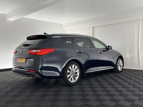 Kia Optima Sportswagon 1.7 CRDi DynamicLine *PANO | FULL-LEATHER | HARMAN/KARDON-AUDIO | NAVI-FULLMAP | CAMERA | KEYLESS | COMFORT-SEATS | MEMORY-PACK | ECC | HEATED-SEATS | LANE-ASSIST | PDC | CRUISE | 17''ALU*
