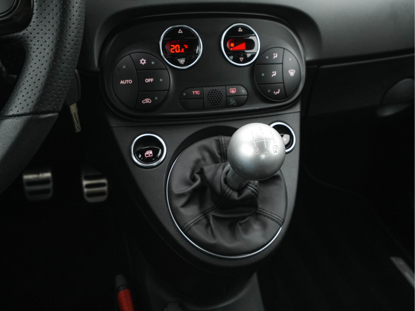 Abarth 500 1.4 T-Jet Abarth 595 Turismo 70th Anniversary *NAPPA-FULL-LEATHER | SPORT-SEATS | NAVI-FULLMAP | CARPLAY | SPORT-EXHAUST | DAB+ | ECC | PDC | CRUISE | 17"ALU*