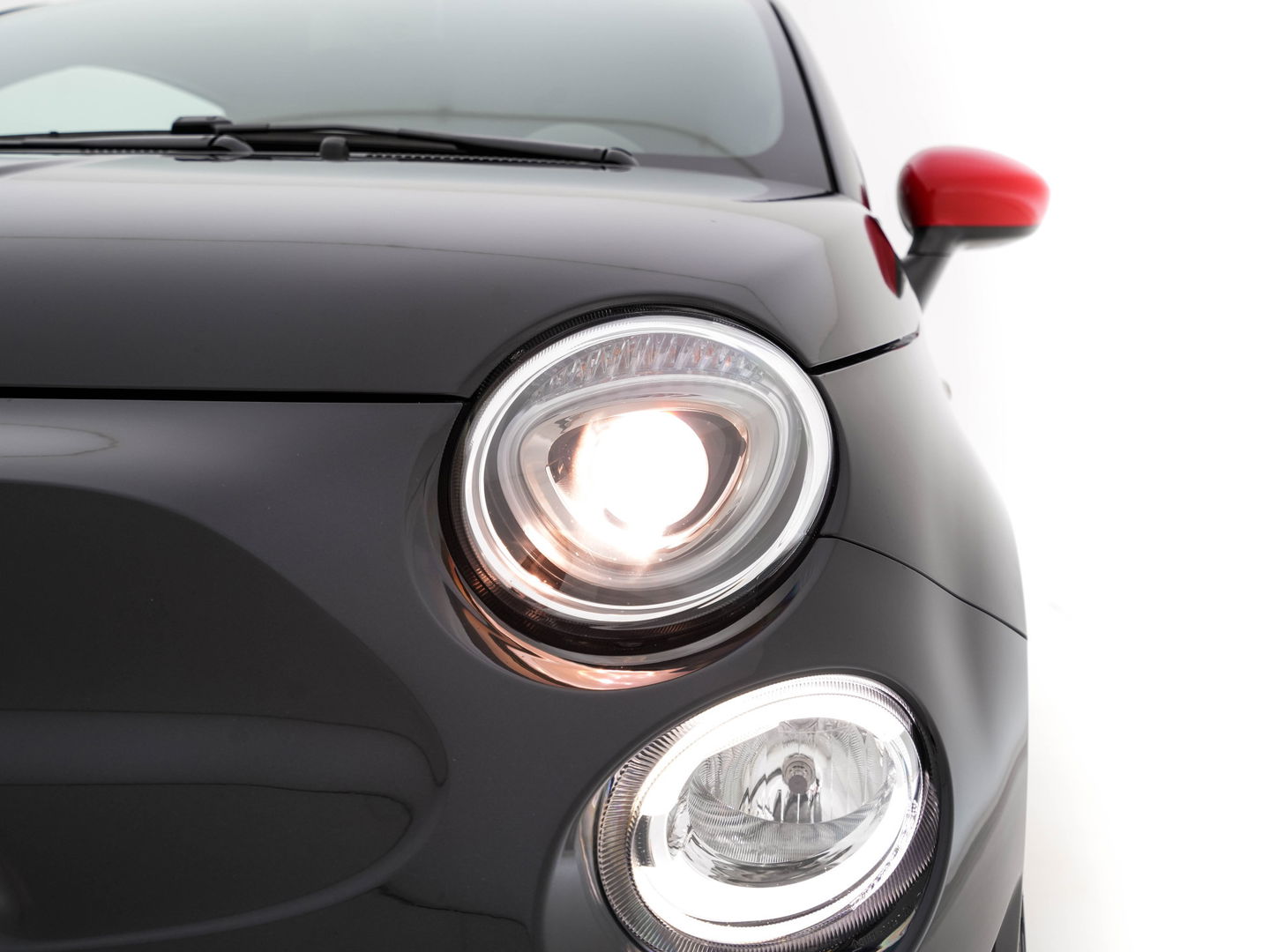 Abarth 500 1.4 T-Jet Abarth 595 Turismo 70th Anniversary *NAPPA-FULL-LEATHER | SPORT-SEATS | NAVI-FULLMAP | CARPLAY | SPORT-EXHAUST | DAB+ | ECC | PDC | CRUISE | 17"ALU*
