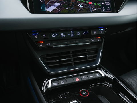 Audi e-tron GT 93 kWh AWD [ 3-Fase ] *PANO | FULL-LEATHER | BANG/OLUFSEN-AUDIO | HEAD-UP | ADAPT.CRUISE | BLINDSPOT |  MATRIX-LED | AIR-SUSPENSION | SPORT-SEATS | SURROUND-VIEW | KEYLESS | DIGI-COCKPIT | NAVI-FULLMAP | 21"ALU |