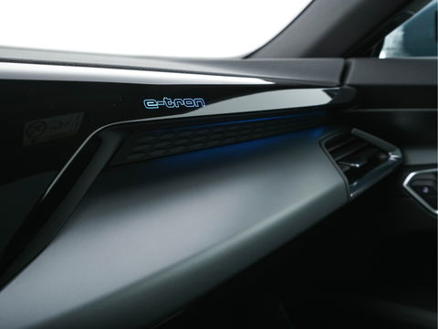 Audi e-tron GT 93 kWh AWD [ 3-Fase ] *PANO | FULL-LEATHER | BANG/OLUFSEN-AUDIO | HEAD-UP | ADAPT.CRUISE | BLINDSPOT |  MATRIX-LED | AIR-SUSPENSION | SPORT-SEATS | SURROUND-VIEW | KEYLESS | DIGI-COCKPIT | NAVI-FULLMAP | 21"ALU |