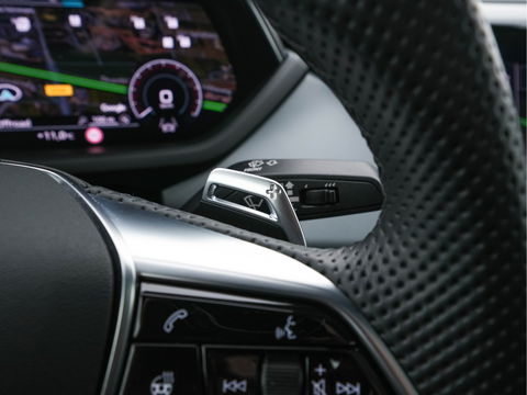 Audi e-tron GT 93 kWh AWD [ 3-Fase ] *PANO | FULL-LEATHER | BANG/OLUFSEN-AUDIO | HEAD-UP | ADAPT.CRUISE | BLINDSPOT |  MATRIX-LED | AIR-SUSPENSION | SPORT-SEATS | SURROUND-VIEW | KEYLESS | DIGI-COCKPIT | NAVI-FULLMAP | 21"ALU |