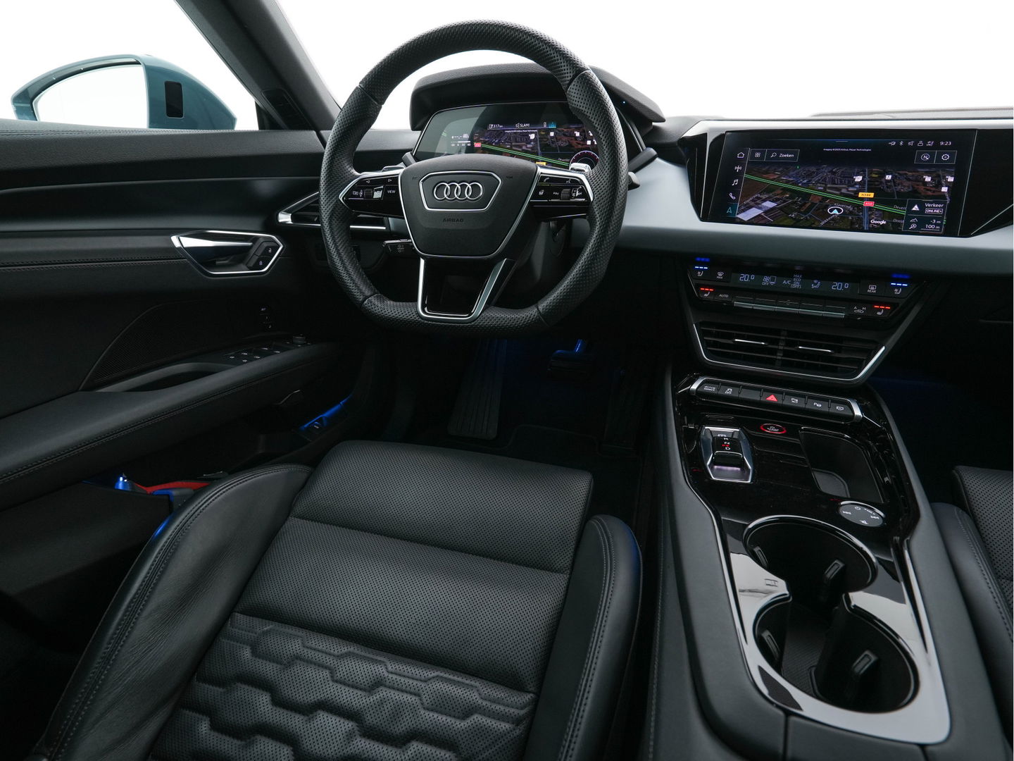 Audi e-tron GT 93 kWh AWD [ 3-Fase ] *PANO | FULL-LEATHER | BANG/OLUFSEN-AUDIO | HEAD-UP | ADAPT.CRUISE | BLINDSPOT |  MATRIX-LED | AIR-SUSPENSION | SPORT-SEATS | SURROUND-VIEW | KEYLESS | DIGI-COCKPIT | NAVI-FULLMAP | 21"ALU |