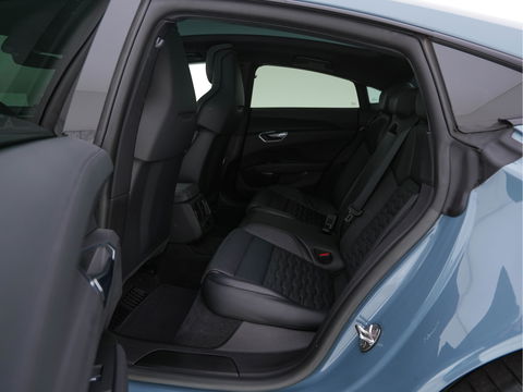 Audi e-tron GT 93 kWh AWD [ 3-Fase ] *PANO | FULL-LEATHER | BANG/OLUFSEN-AUDIO | HEAD-UP | ADAPT.CRUISE | BLINDSPOT |  MATRIX-LED | AIR-SUSPENSION | SPORT-SEATS | SURROUND-VIEW | KEYLESS | DIGI-COCKPIT | NAVI-FULLMAP | 21"ALU |