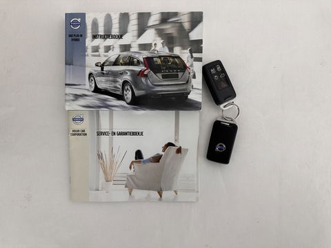 Volvo V60 2.4 D6 AWD Plug-In Hybrid Summum Aut. *FULL-LEATHER | BI-XENON | MEMORY-PACK | COMFORT-SEATS | ECC | HEATED-SEATS | PDC | TOWBAR | 17''ALU*