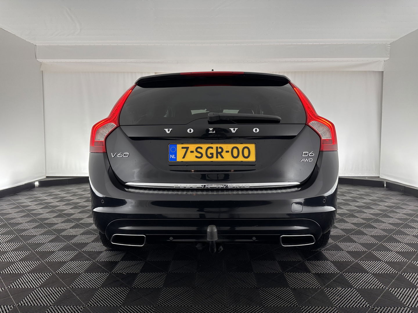 Volvo V60 2.4 D6 AWD Plug-In Hybrid Summum Aut. *FULL-LEATHER | BI-XENON | MEMORY-PACK | COMFORT-SEATS | ECC | HEATED-SEATS | PDC | TOWBAR | 17''ALU*
