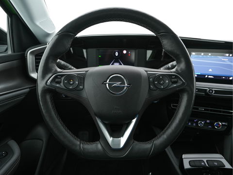 Opel Mokka-e Elegance 50-kWh 11kw Blue Ultimate [ 3-Fase ] (INCL-BTW) *FULL-LED | MICROFIBRE | HEATED-SEATS | DAB+ | KEYLESS | DIGI-COCKPIT | CARPLAY | AMBIENT-LIGHT | CAMERA | LANE-ASSIST | SPORT-SEATS | 17"ALU*