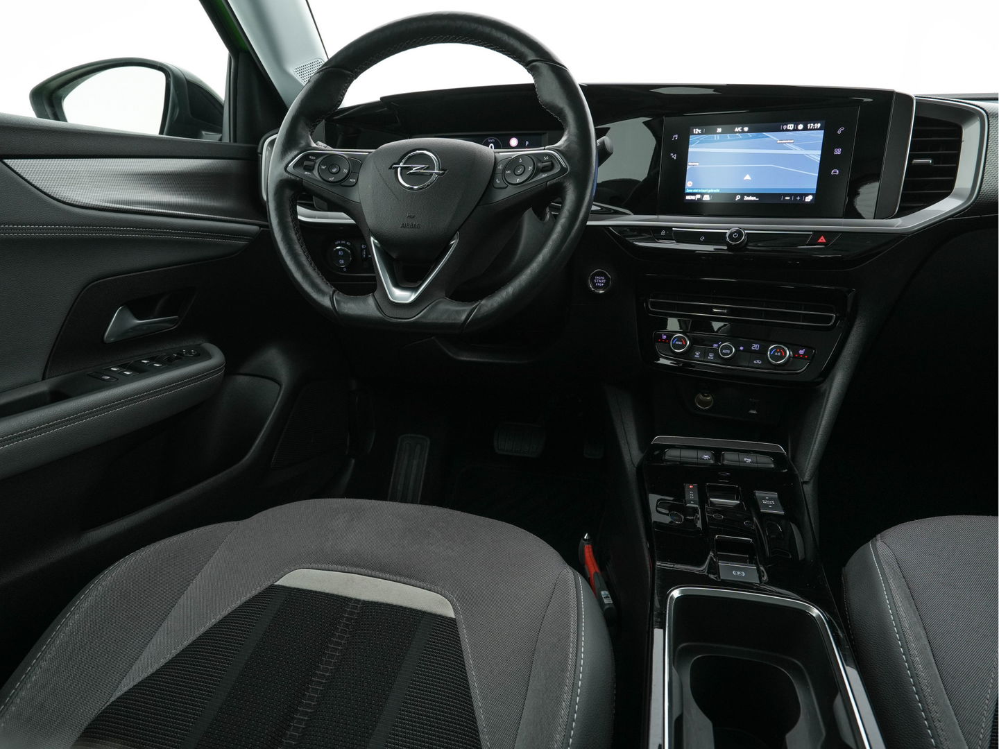Opel Mokka-e Elegance 50-kWh 11kw Blue Ultimate [ 3-Fase ] (INCL-BTW) *FULL-LED | MICROFIBRE | HEATED-SEATS | DAB+ | KEYLESS | DIGI-COCKPIT | CARPLAY | AMBIENT-LIGHT | CAMERA | LANE-ASSIST | SPORT-SEATS | 17"ALU*