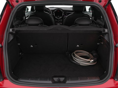 MINI Mini Electric Business Edition 33 kWh [ 3-Fase ] (INCL-BTW) Aut. *PANO | FULL-LEATHER | FULL-LED | HARMAN/KARDON-SOUND | KEYLESS | CAMERA | SPORT-SEATS | NAVI-FULLMAP  | ECC | HEATED-SEATS | AMBIENT-LIGHT | DAB | DIGI-COCKPIT | PDC | 17"ALU