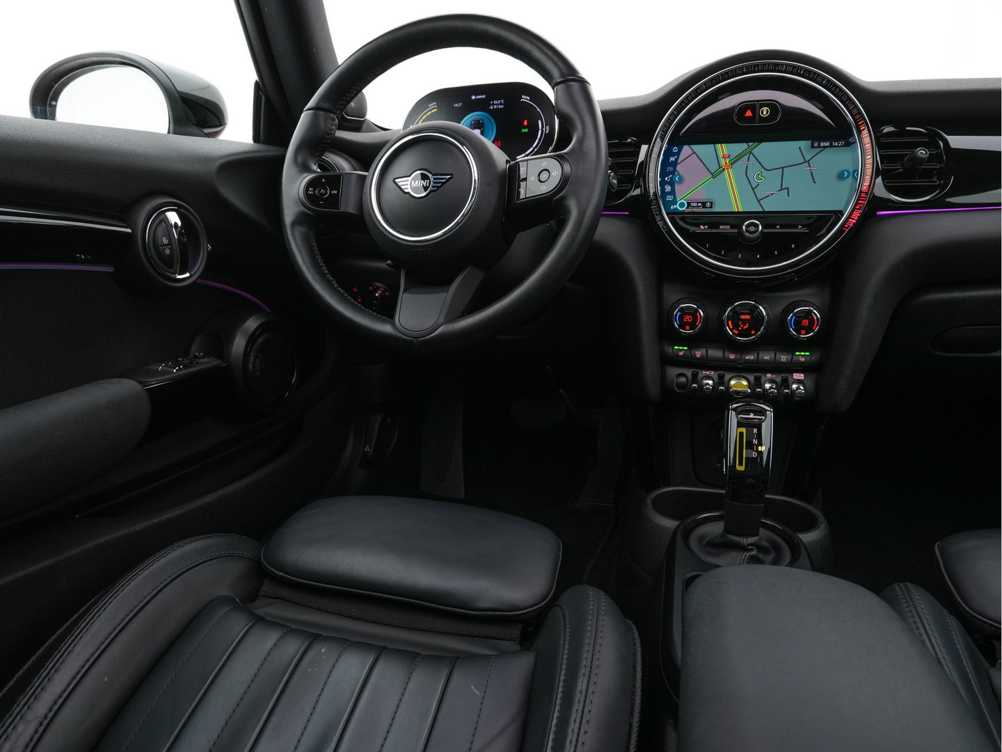 MINI Mini Electric Business Edition 33 kWh [ 3-Fase ] (INCL-BTW) Aut. *PANO | FULL-LEATHER | FULL-LED | HARMAN/KARDON-SOUND | KEYLESS | CAMERA | SPORT-SEATS | NAVI-FULLMAP  | ECC | HEATED-SEATS | AMBIENT-LIGHT | DAB | DIGI-COCKPIT | PDC | 17"ALU